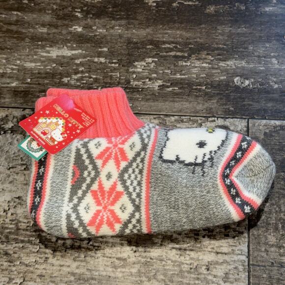 Hello Kitty Slipper Socks Size 4-10 Pink Gray Winter Faux Fur Gift Cozy Soft NWT - Picture 1 of 7